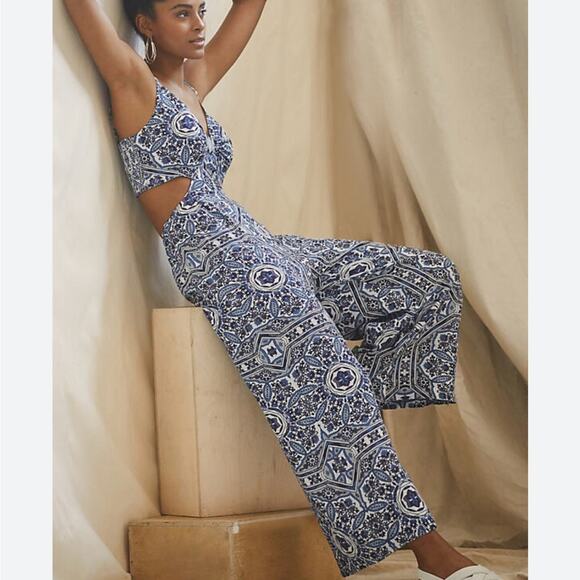 Ranna Gill Tie-Back Cut Out Jumpsuit L Boho Floral Wide Leg Smocked Resortwear - Picture 1 of 8